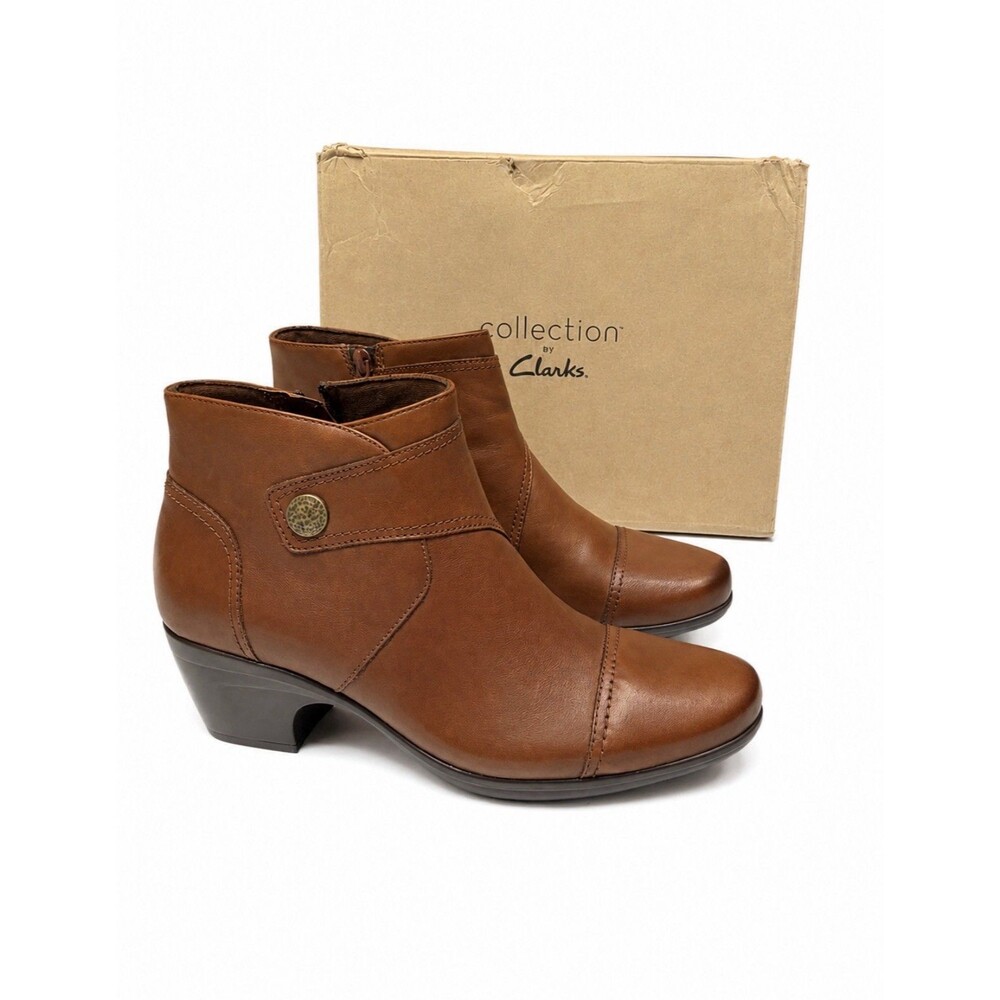 Clarks Emily Calle Tan Leather Bootie Women's Size 10M New in box